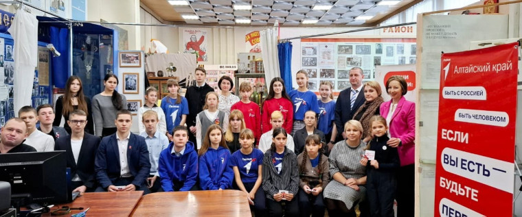 ХРАНИТЕЛИ ИСТОРИИ.